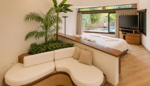 King Suite with Sea View
