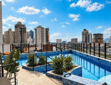 Three-Bedroom Deluxe Apartment