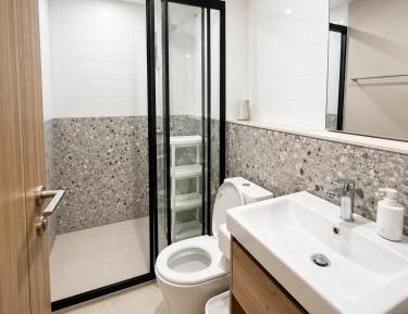10-Bed Male Dormitory Room