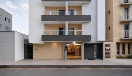 Superior Apartment with City View