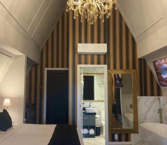 One-Bedroom Chalet