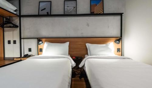 Standard Room - Non-Smoking