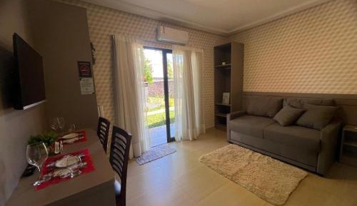 Deluxe Suite with Spa Bath