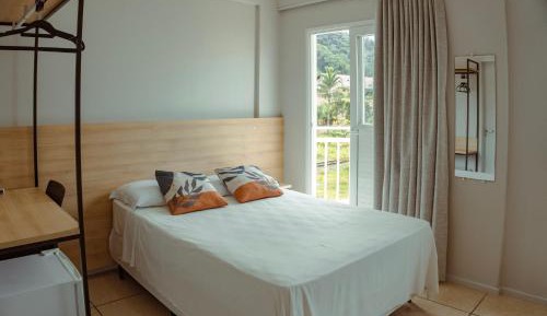 Luxury Triple Room