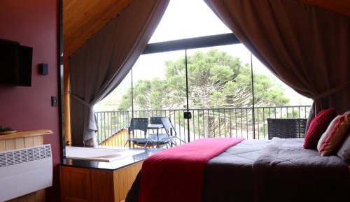One-Bedroom Master Chalet