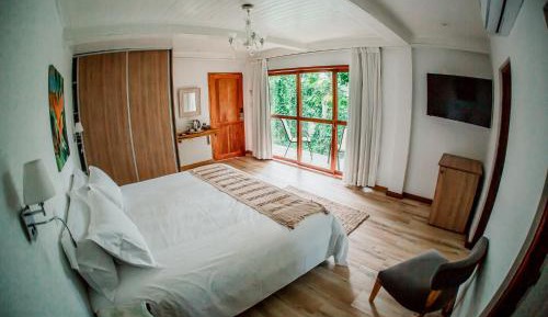 Suite with River View