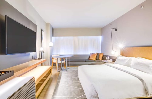 Cristal Hotel | DoubleTree by Hilton Porto Alegre