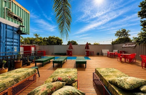 Vila Yolanda Hostel | Tetris Container Hostel