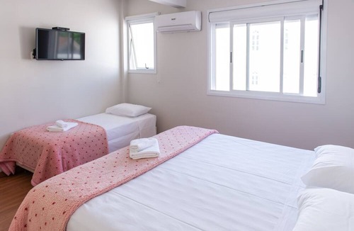 Garibaldi Hotel | Pousada dos Frades