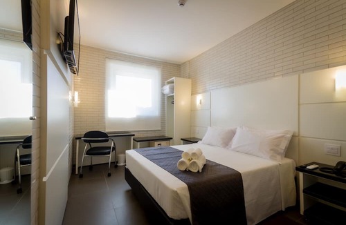 Bigorrilho Hotel | Hotel Confiance Barigui