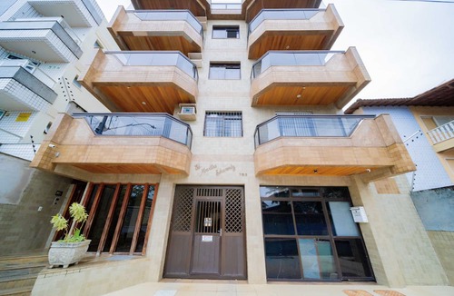 Praia do Morro Apartment | Martha Schwantz 202