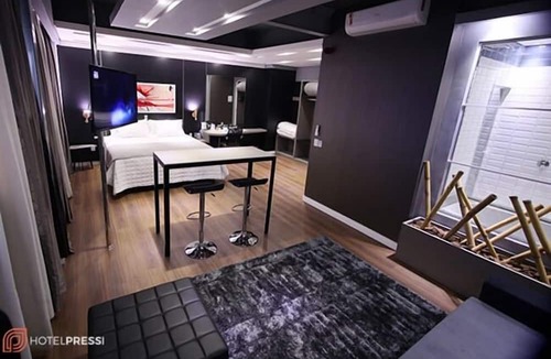 Pinhalzinho Hotel | Hotel Pressi
