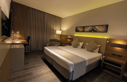 Foz do Iguacu Hotel | JL Hotel by Bourbon