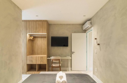 Porto Belo Apartment | Fully Equipped Stays Just Steps From the sea in Pereque Mtrs