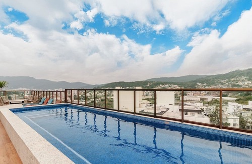 Carvoeira Apartment | YHD - Condominium With Pool Near Ufsc Located in Carvoeira, This Condominium is an Excellent Choi