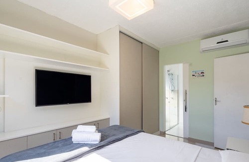 Itajai Apartment | Beautiful Apartment in Building With Pool Mpb0034