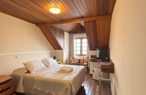 Vila Loli Hotel | Pousada Portal das Cerejeiras