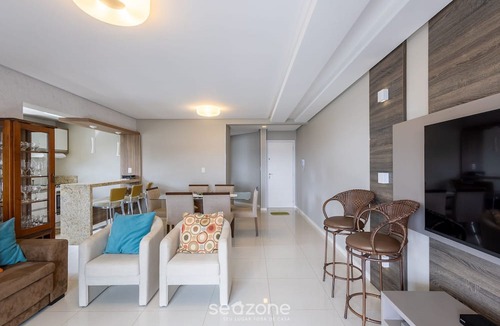Centro Apartment | Sea View Apartment w Barbecue in Bombinhas Lga0201