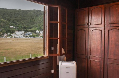 Barra da Lagoa Hostel | Nomades beach - Adventure Hostels