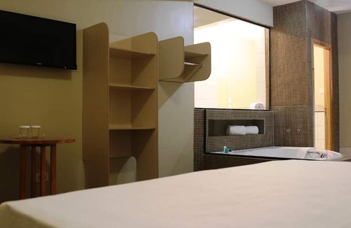 Telemaco Borba Hotel | Vespasiano Hotel