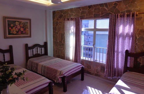 Centro Apartment | MAKE YOURSELF AT HOME! Spacious, 4 bedrooms, air conditioning, free Wi-Fi, close to the street market!