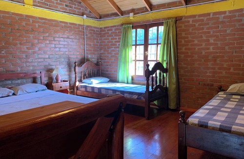 Zona Granja Cabin | Tourism and relaxation : Patio + parking : Starlink : Air conditioning