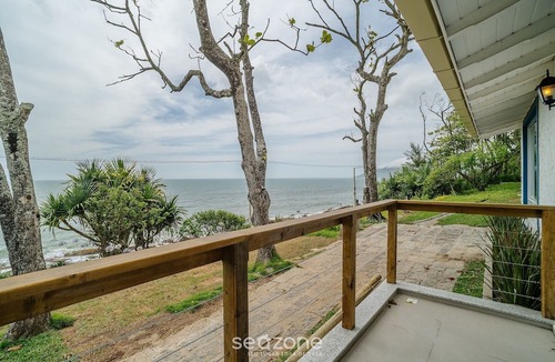 Morro das Pedras Condo | Beachfront Condominium in Morro das Pedras - Ftss