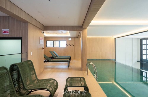 Centro Apartment | Apartments in a Building With a Pool, 180m From the Beach in Bombinhas - Sfrs