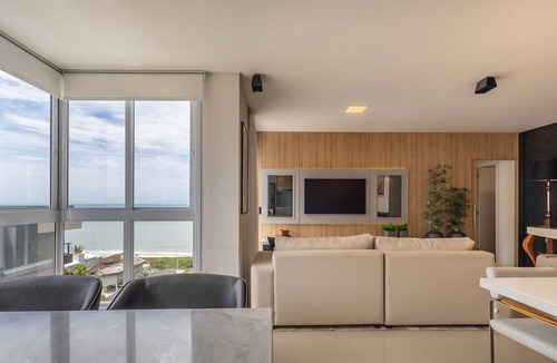 Itacolomi Apartment | Apts in Building w/Pool 120 m From the Beach - LTT