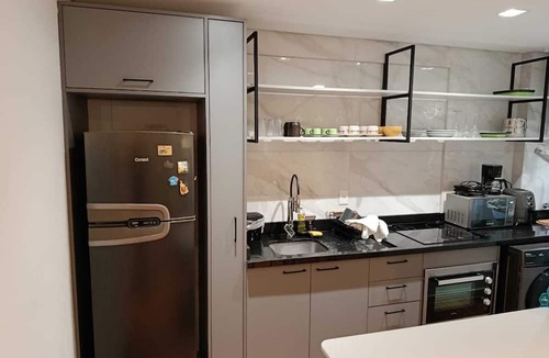 Saco dos Limoes Apartment | Furnished studio apartment of 40m2, with private garage, in a high-end condominium.