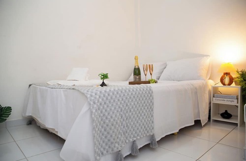 Centro Apartment | 20 m from the beach in the center of Guarapari - Brazilian Corner