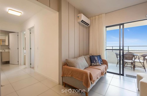 Praia da Armacao do Itapocoroi Apartment | Estadia completa com piscina a 400m da Praia da Armação - SKL