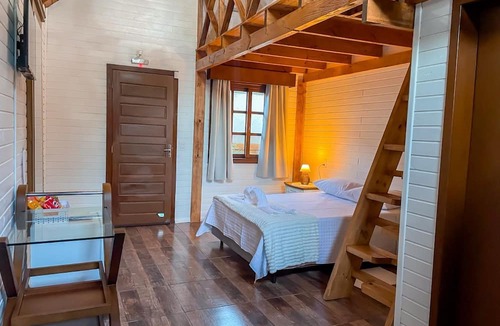 Floresta Ski Chalet | Chalés dos Pássaros