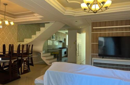 Pinhais House | VICZ Maison Paninville