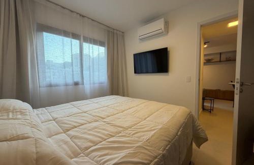 Gavea Apartment | Parque Gávea - Sala quarto vista mata 0409