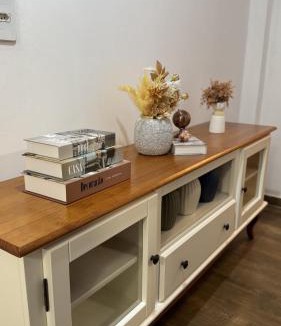 Gloria House | Casa Bairro Glória - 4 PESSOAS - PRAIA com Turismo de Compras - 2 quartos com ar condicionado split - 200 metros da Chocolates Garoto - 2 km da Praia da Costa, 2 vagas de garagem, Rede para Descanso e Wi-Fi 600 megas - Melhor localização!