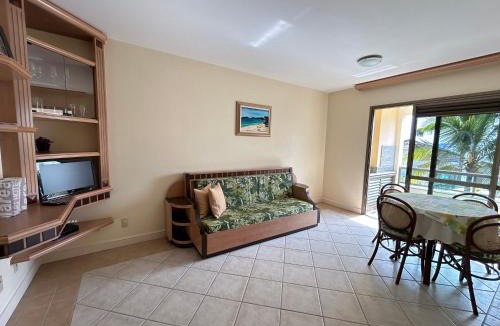 Ingleses Sul Apartment | Golfinhos Apart hotel - Um Dormitório Frente ao Mar com Café de Manhã!