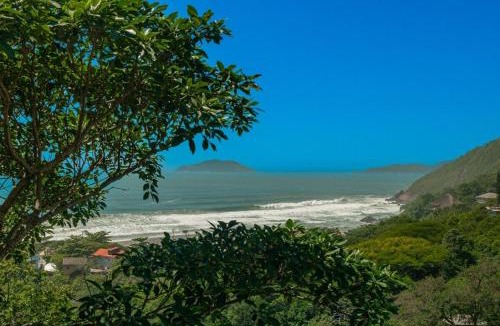 Rio das Pacas House | Casa ampla e confortável com vista mar com spa e lareira, 5 mim praia