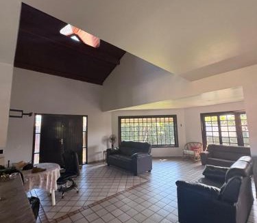 Balneario Tres Marias Villa | Sobrado a 30m praia com 4 suites, vista mar, Wi fi, Piscina