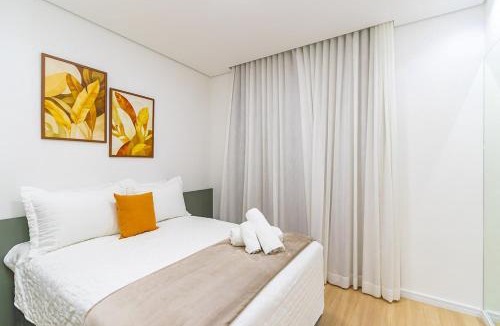 Bigorrilho Apartment | Batel Studio Rooftop Pool, Jacuzzi & Gym
