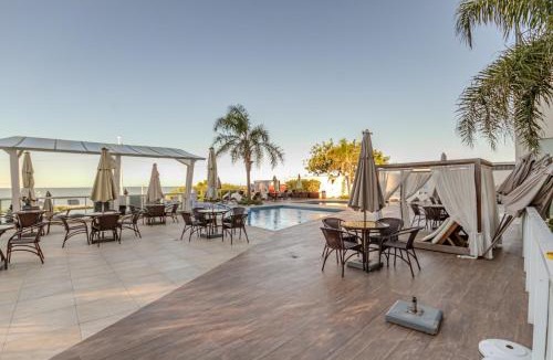Itacolomi Apartment | Apê Beira Mar com Ar Cond em Condomínio Clube com Piscina, Churrasqueira, Proximo ao Beto Carrero