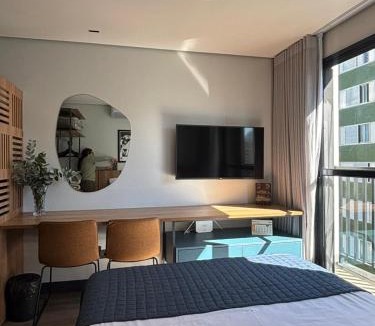 Agua Verde Apartment | Studio VIBE Curitiba - Sofisticação e Conforto - Próximo a Liga Arena