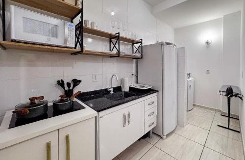 Santa Terezinha Apartment | Studio completo p/2 | Sem taxa de limpeza | Com máquina de lavar