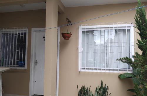 Palhoca House | EM CASA
