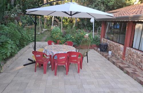 Guararema House | Chalé casa na mata Jasmim