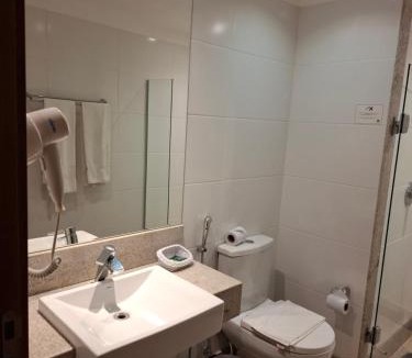 Pedra Azul Apartment | Suítes com banheira de hidromassagem - Vista Azul