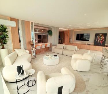 Barra Sul Apartment | Luxo com SPA no Marina Beach Towers
