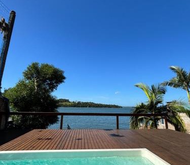 Imarui Cabin | Chalé com Hidromassagem, Lareira e Piscina na Beira da Lagoa