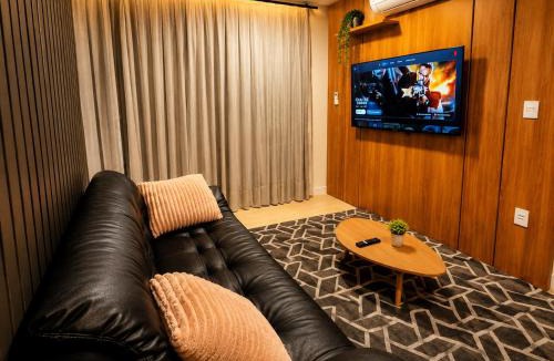 Centro Apartment | Studio 706 Premium no Centro de Chapecó com Sacada, Piscina, Academia e Vaga Garagem - Prédio Alto Padrão