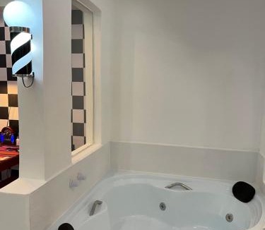 Porto da Lagoa House | Casa Figueira na Pedra - SPA Suites